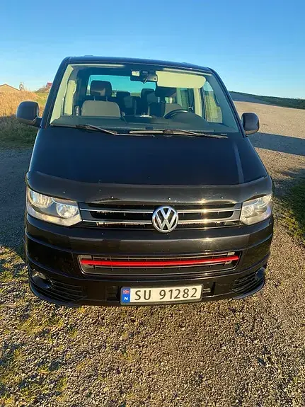 Volkswagen Multivan 2011 photo 2