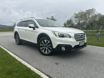 Subaru Outback 2016 photo 2