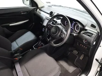 Suzuki Swift 2017 photo 4