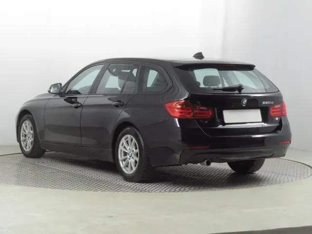 BMW Rad 3 Touring 2015 photo 3
