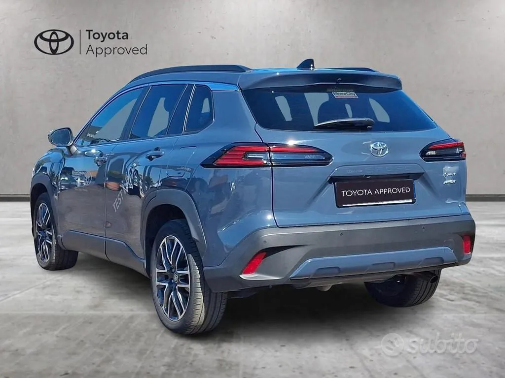 Toyota Corolla Cross 2025 photo 4