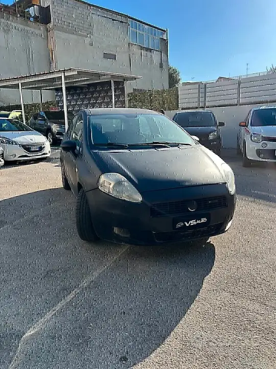 Fiat Grande Punto 2007 photo 2