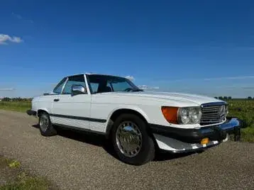 Mercedes-Benz 560 Sl