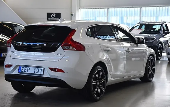Volvo V40 2014 photo 4