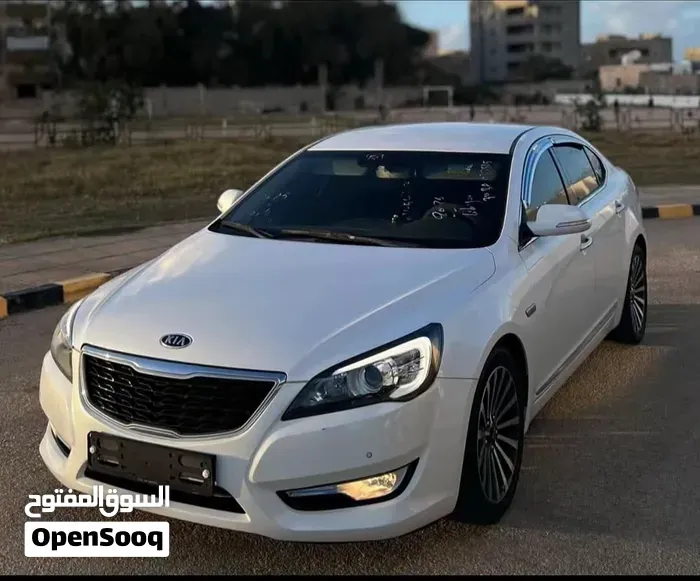 Kia Cadenza 2012 photo 3