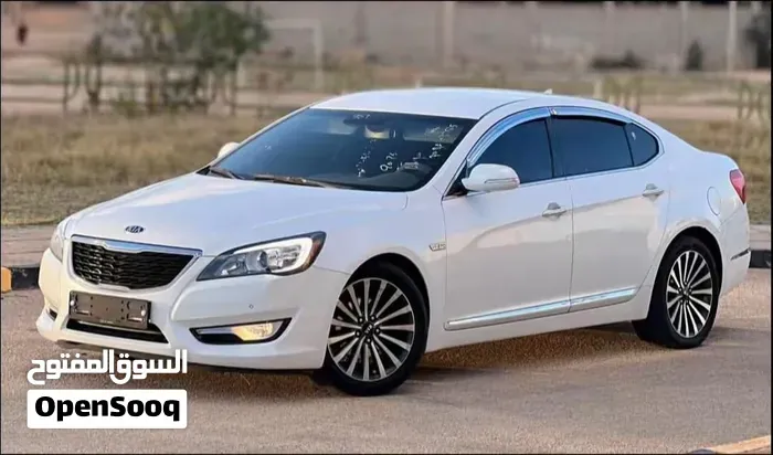 Kia Cadenza 2012 photo 2