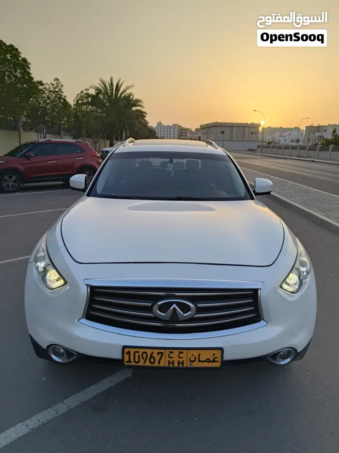Infiniti Q70 2015 photo 5