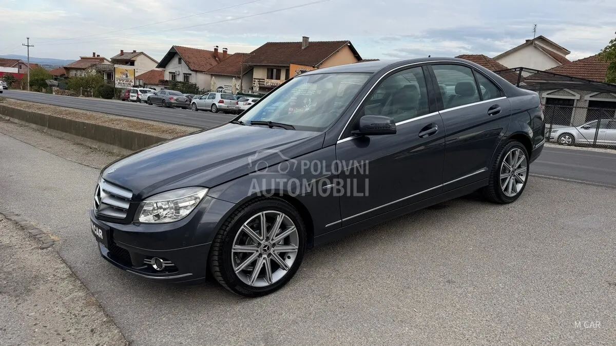 Mercedes-Benz C 200 2010 photo 2