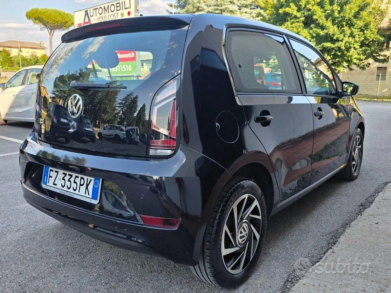 Volkswagen Up 2020 photo 4