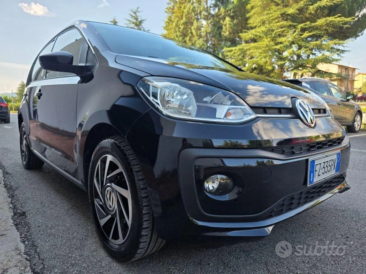 Volkswagen Up