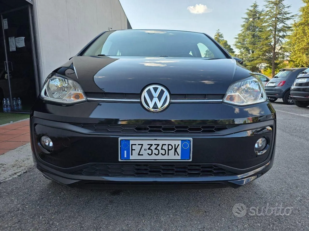 Volkswagen Up 2020 photo 2