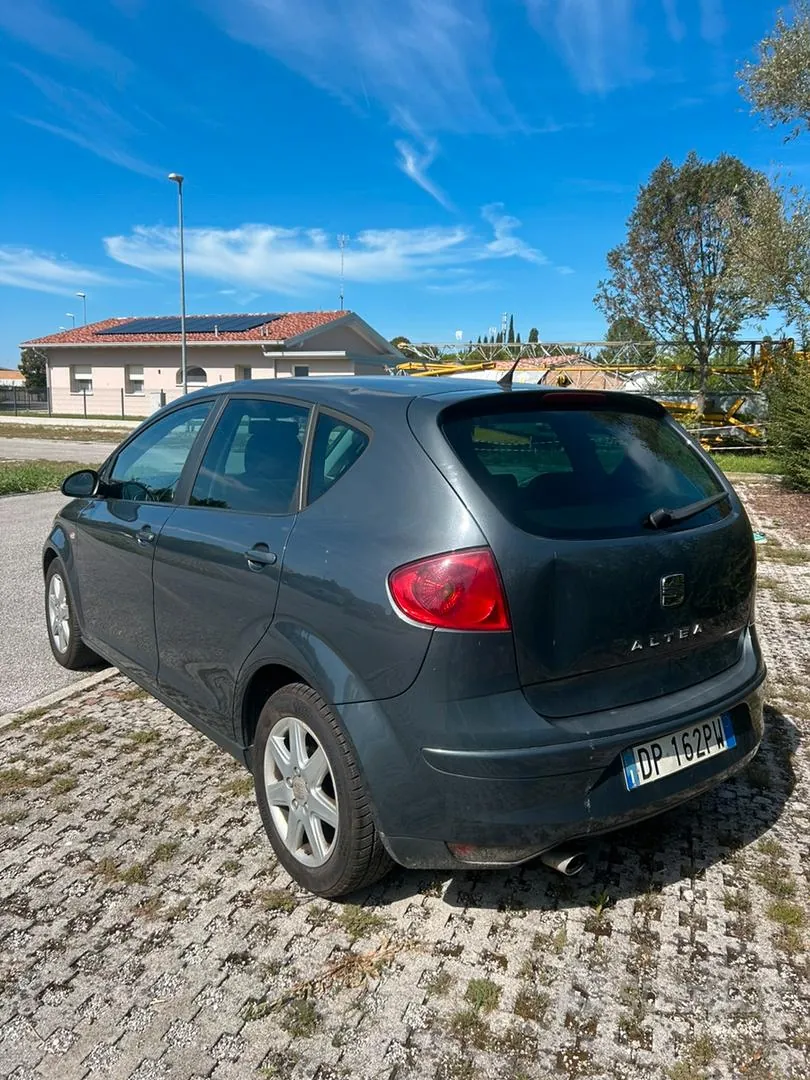 Seat Altea 2008 photo 3