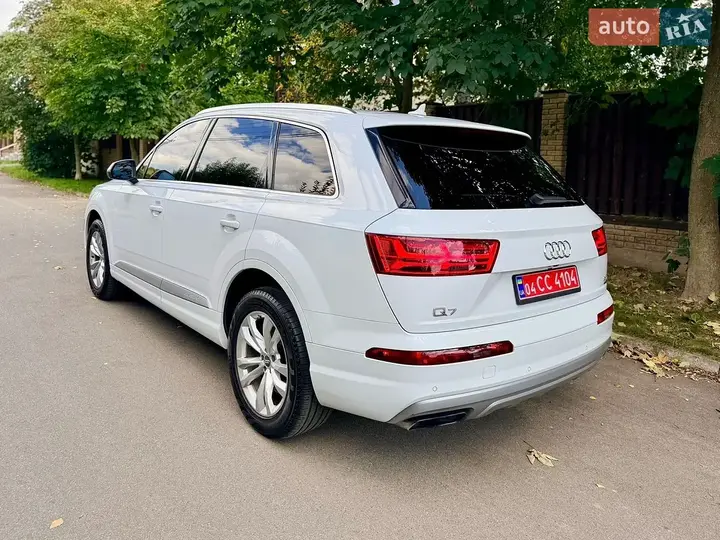 Audi Q7 2018 photo 4