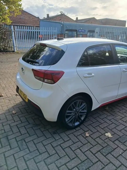 Kia Rio 2017 photo 3