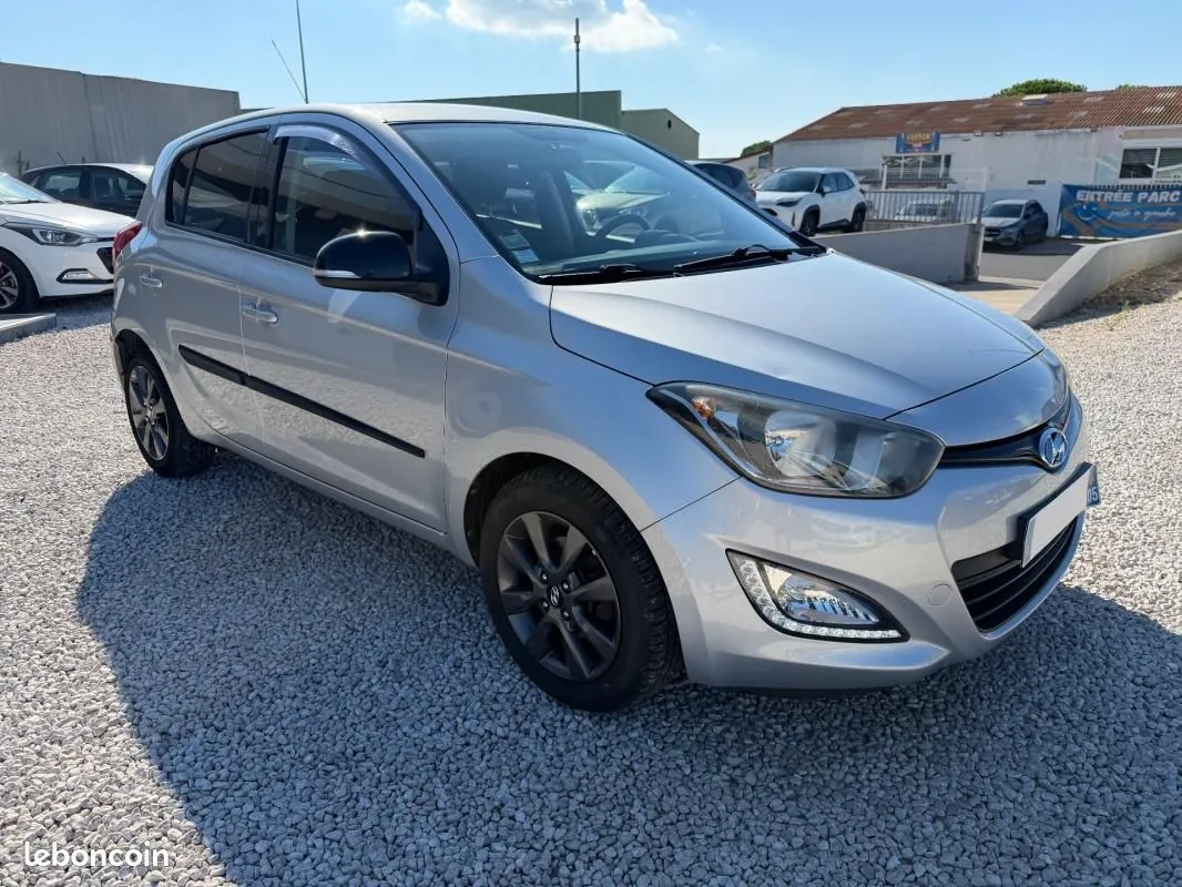 Hyundai I20 2014 photo 3