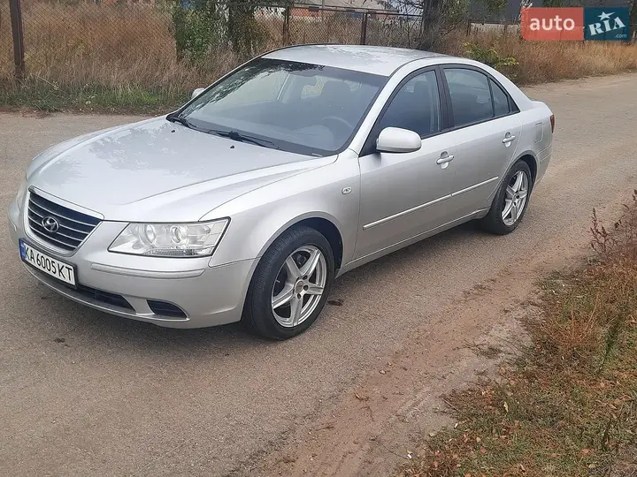 Hyundai Sonata 2008 photo 2