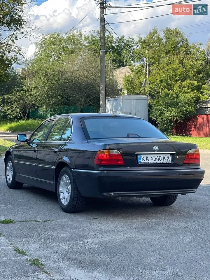 BMW 7 Series 2001 photo 4