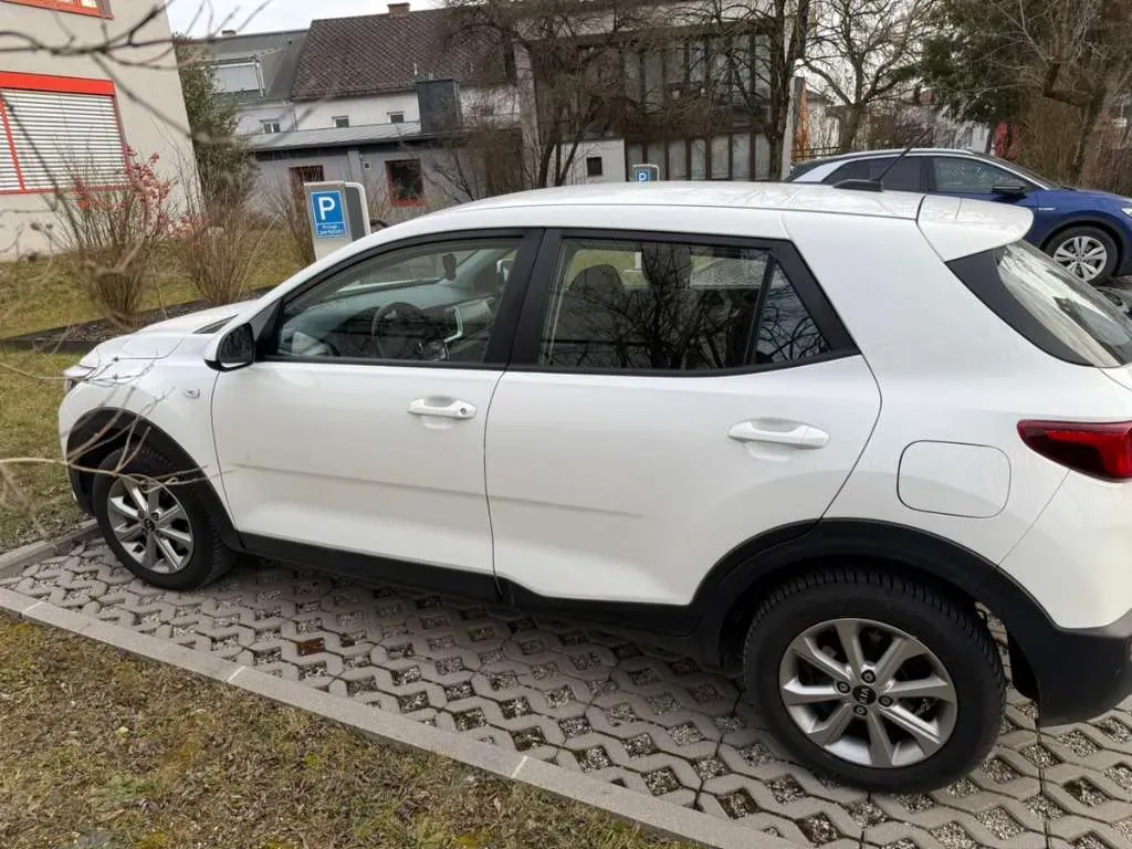 Kia Stonic 2019 photo 3