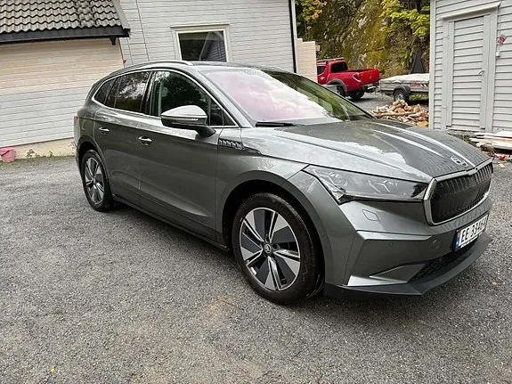 Skoda Enyaq 2023 photo 3