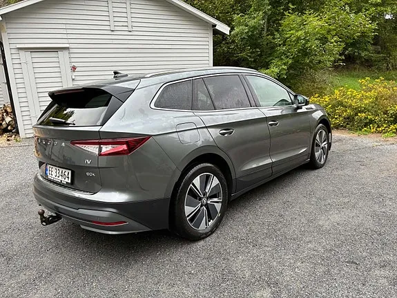 Skoda Enyaq 2023 photo 4