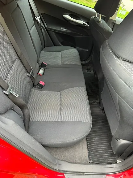 Toyota Auris 2011 photo 5