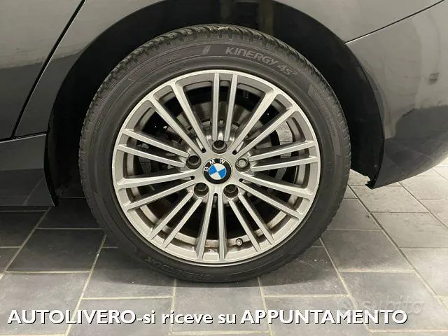 BMW 1 Series 2019 photo 5