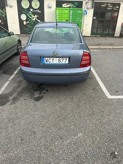 Skoda Superb 2005 photo 4