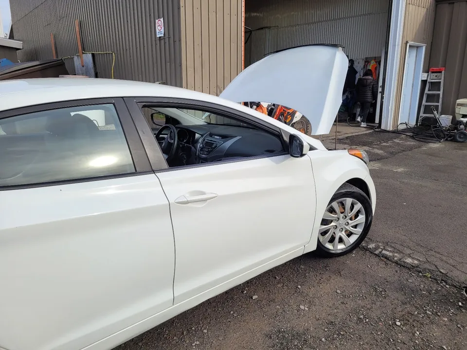 Hyundai Elantra 2012 photo 3
