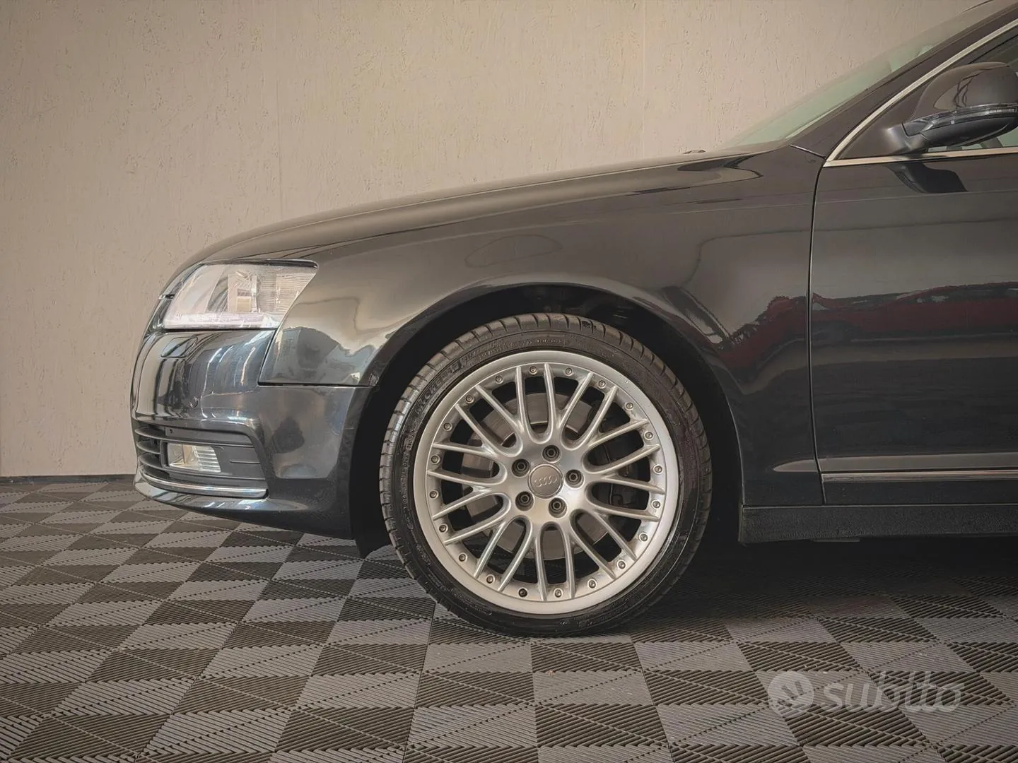 Audi A6 Avant 2010 photo 3