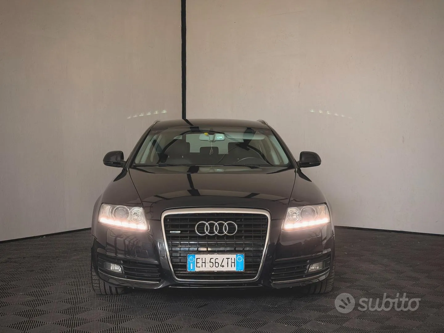 Audi A6 Avant 2010 photo 5