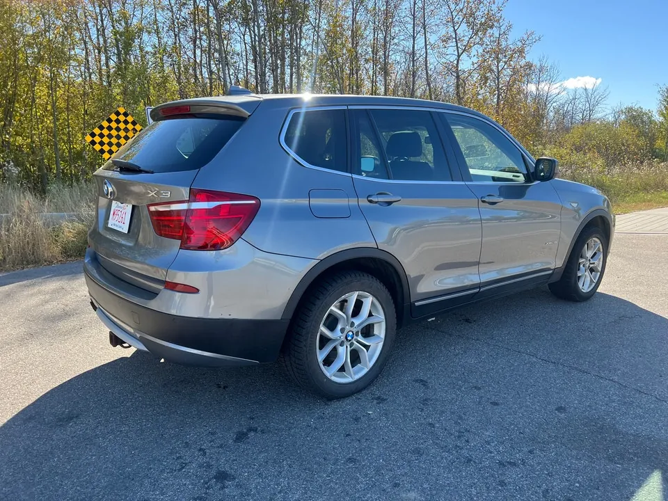 BMW X3 2012 photo 5