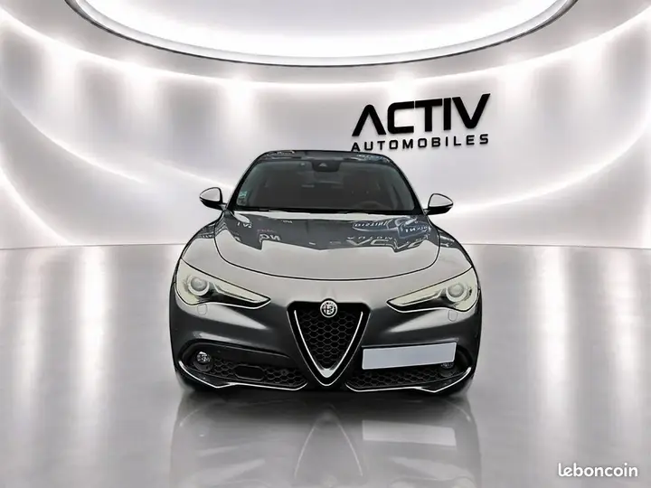 Alfa Romeo Stelvio 2021 photo 2