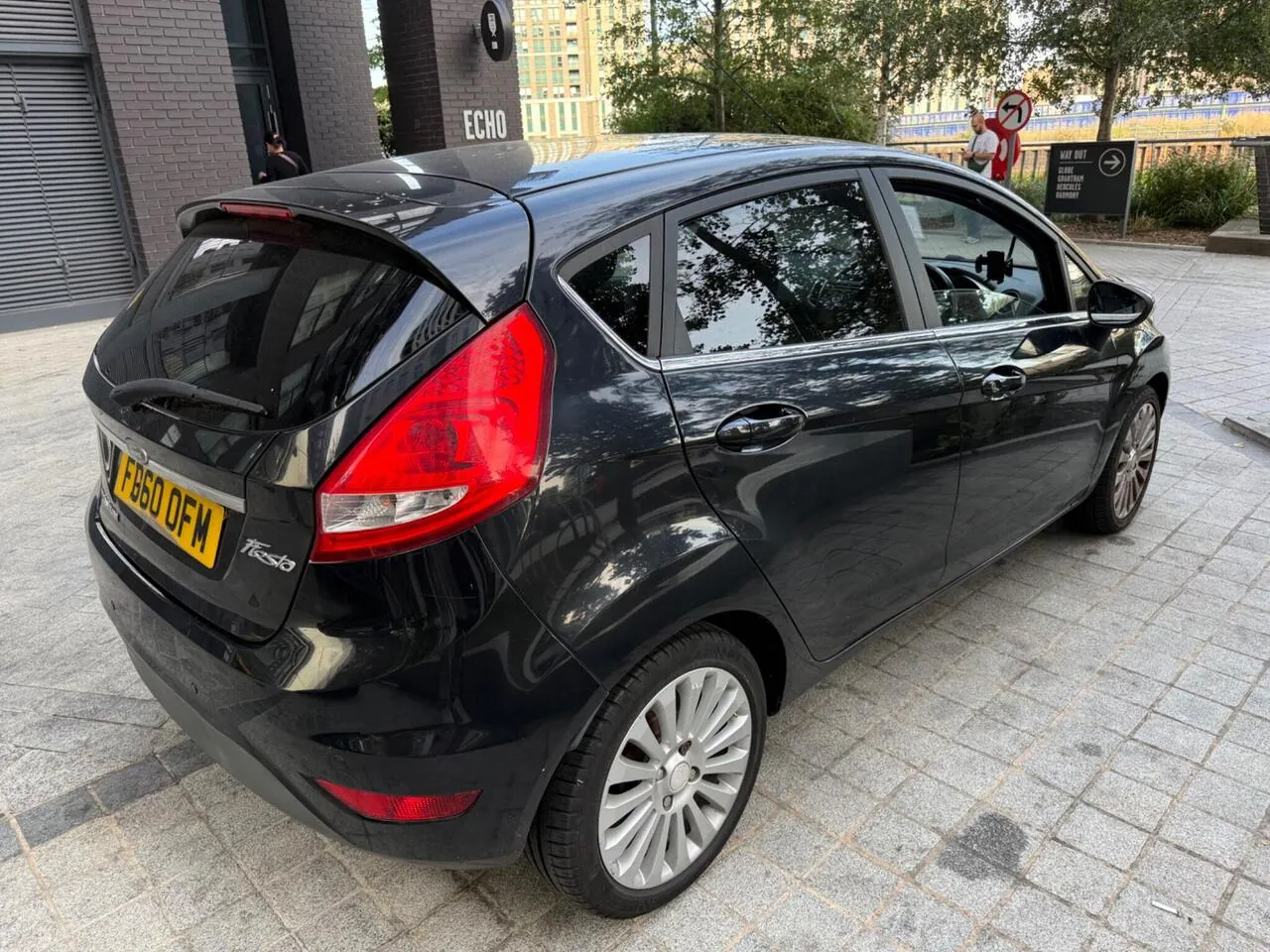 Ford Fiesta 2011 photo 5