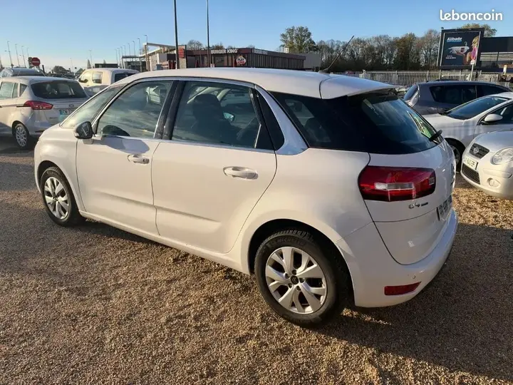 Citroen C4 Picasso 2016 photo 4