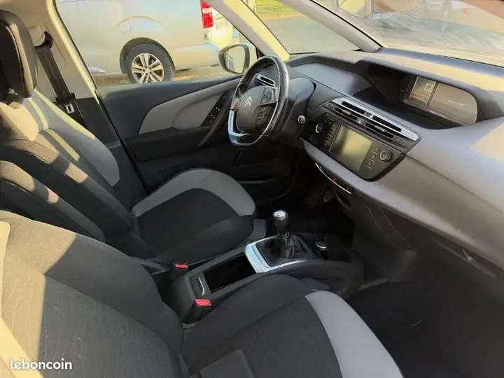 Citroen C4 Picasso 2016 photo 5