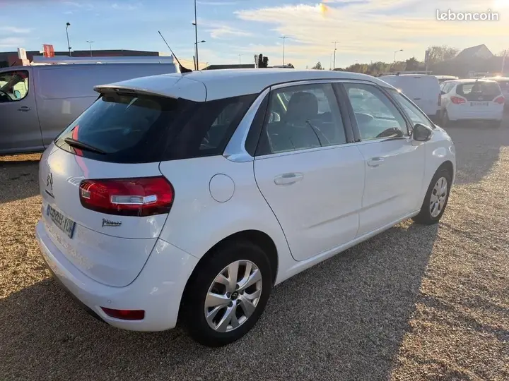 Citroen C4 Picasso 2016 photo 3