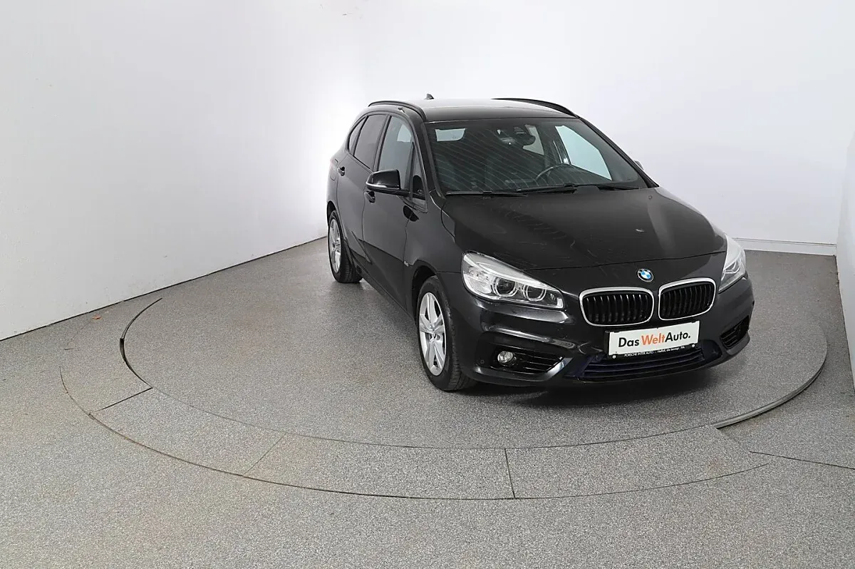 BMW 2 Series 2015 photo 2