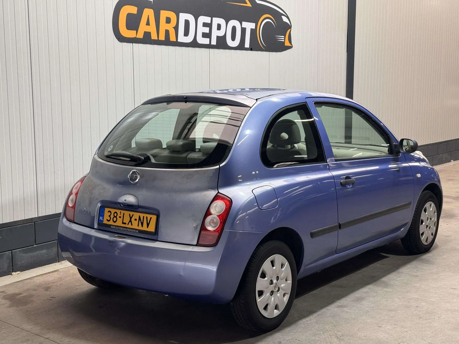 Nissan Micra 2003 photo 5
