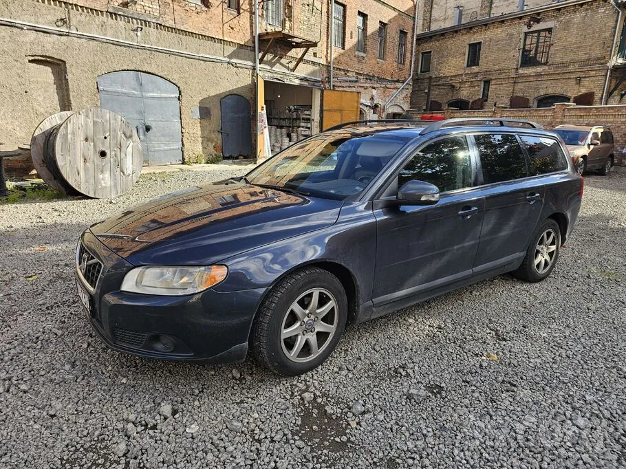 Volvo V70