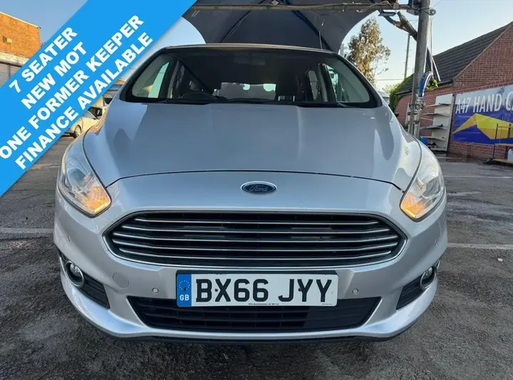 Ford S-Max