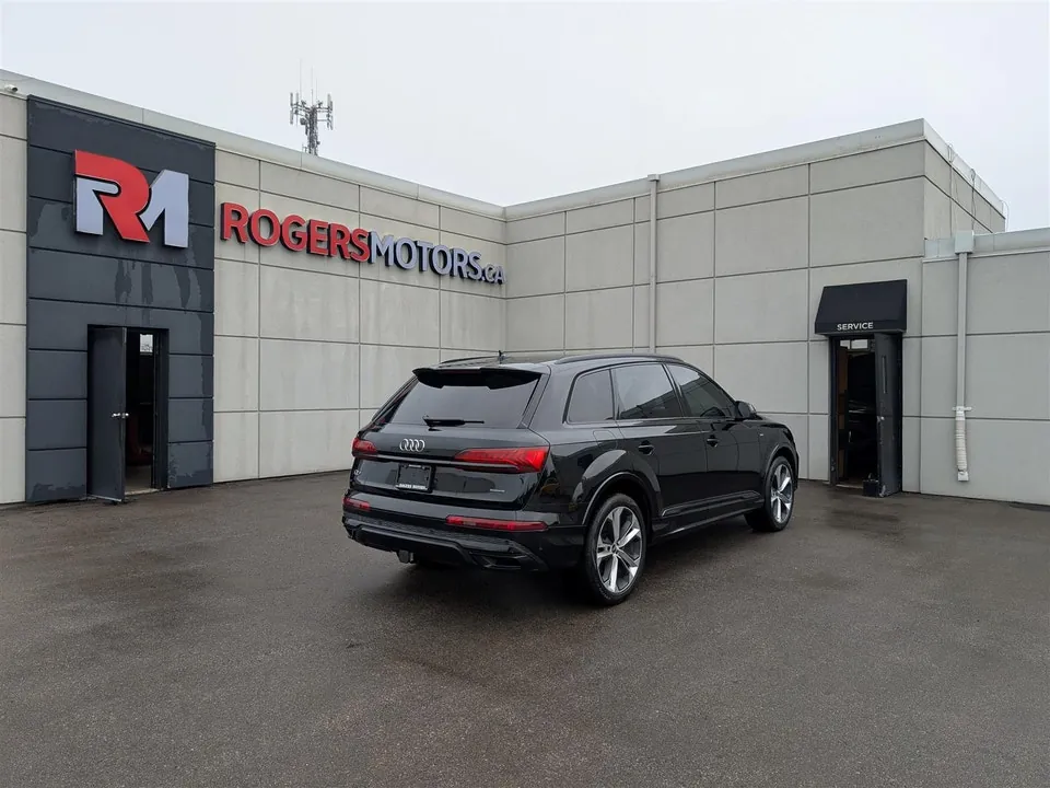 Audi Q7 2023 photo 5