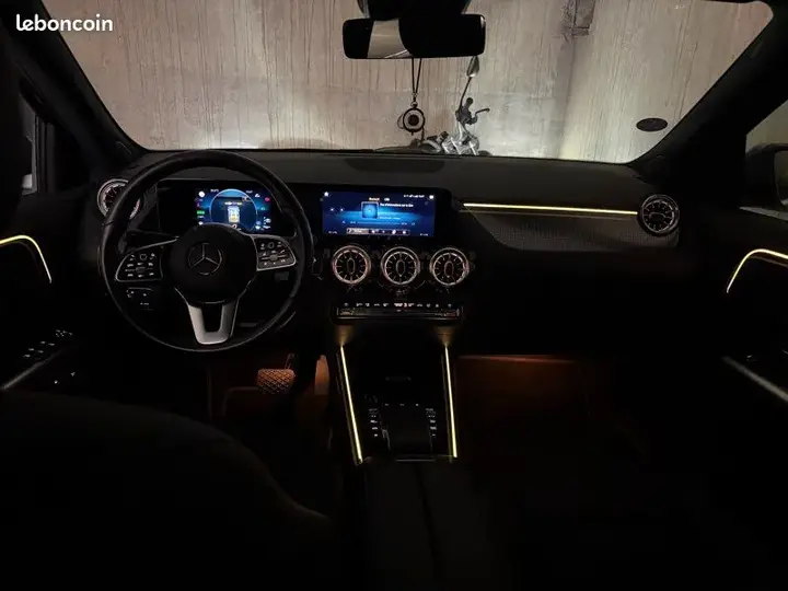 Mercedes-Benz Gla 2023 photo 4