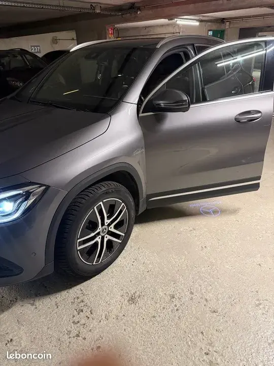 Mercedes-Benz Gla 2023 photo 3
