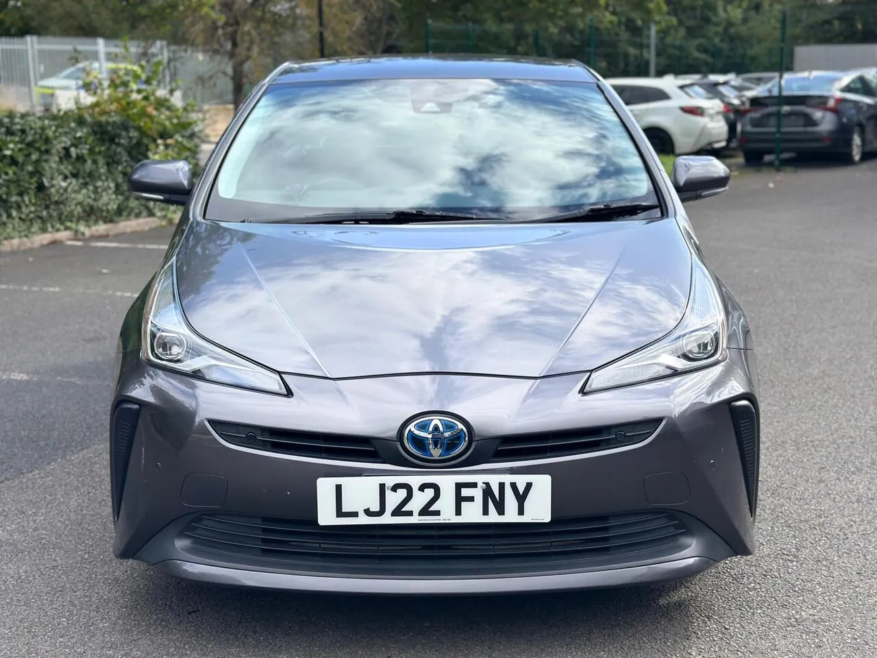 Toyota Prius 2022 photo 3