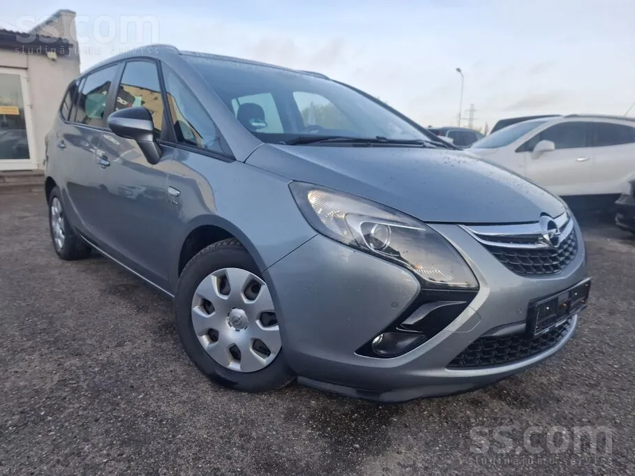 Opel Zafira 2013 photo 2