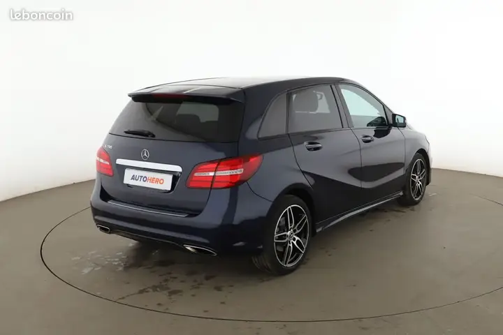 Mercedes-Benz B-Class 2017 photo 3