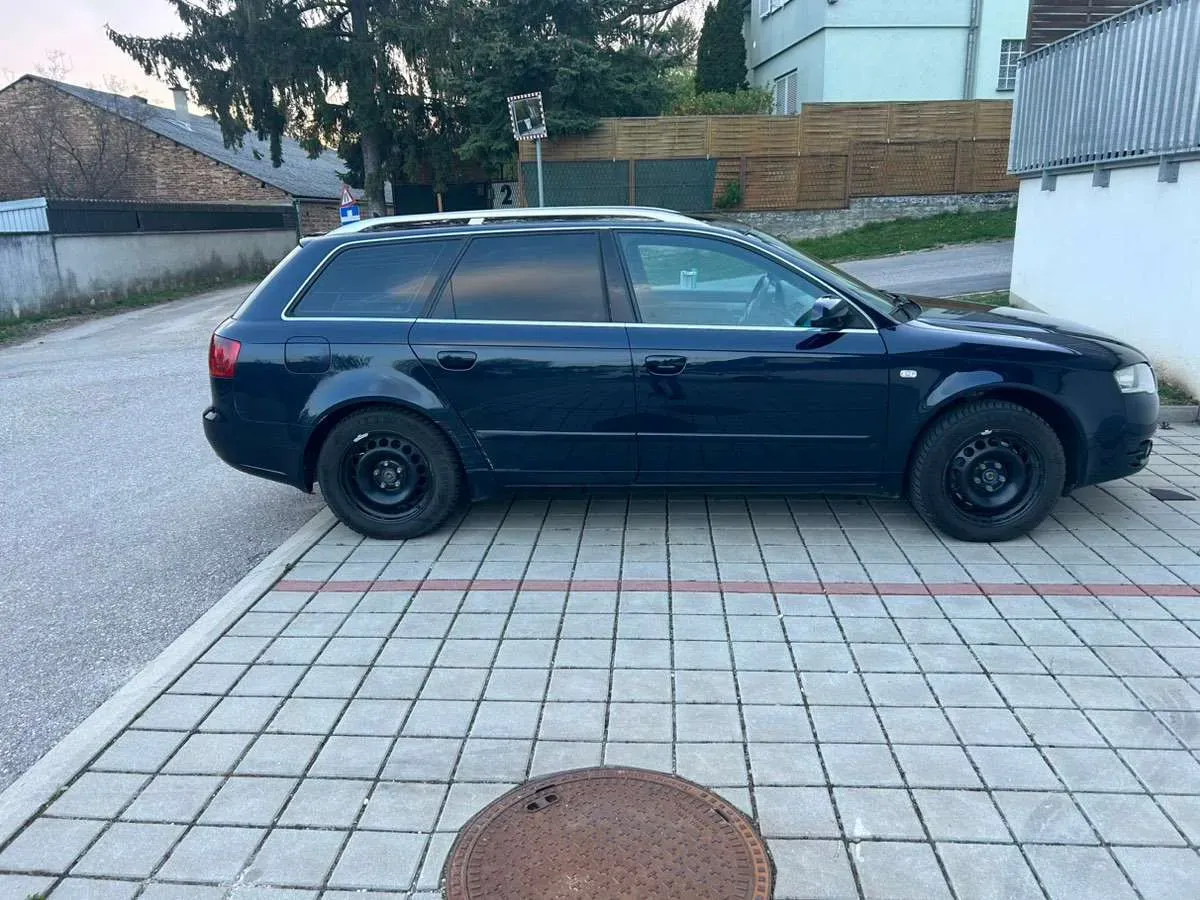 Audi A4 2007 photo 2