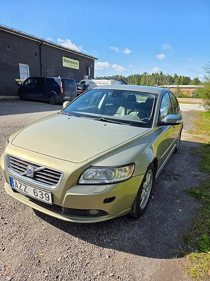 Volvo S40 2008 photo 3
