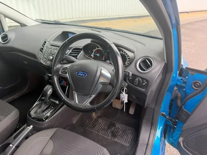 Ford Fiesta 2016 photo 3