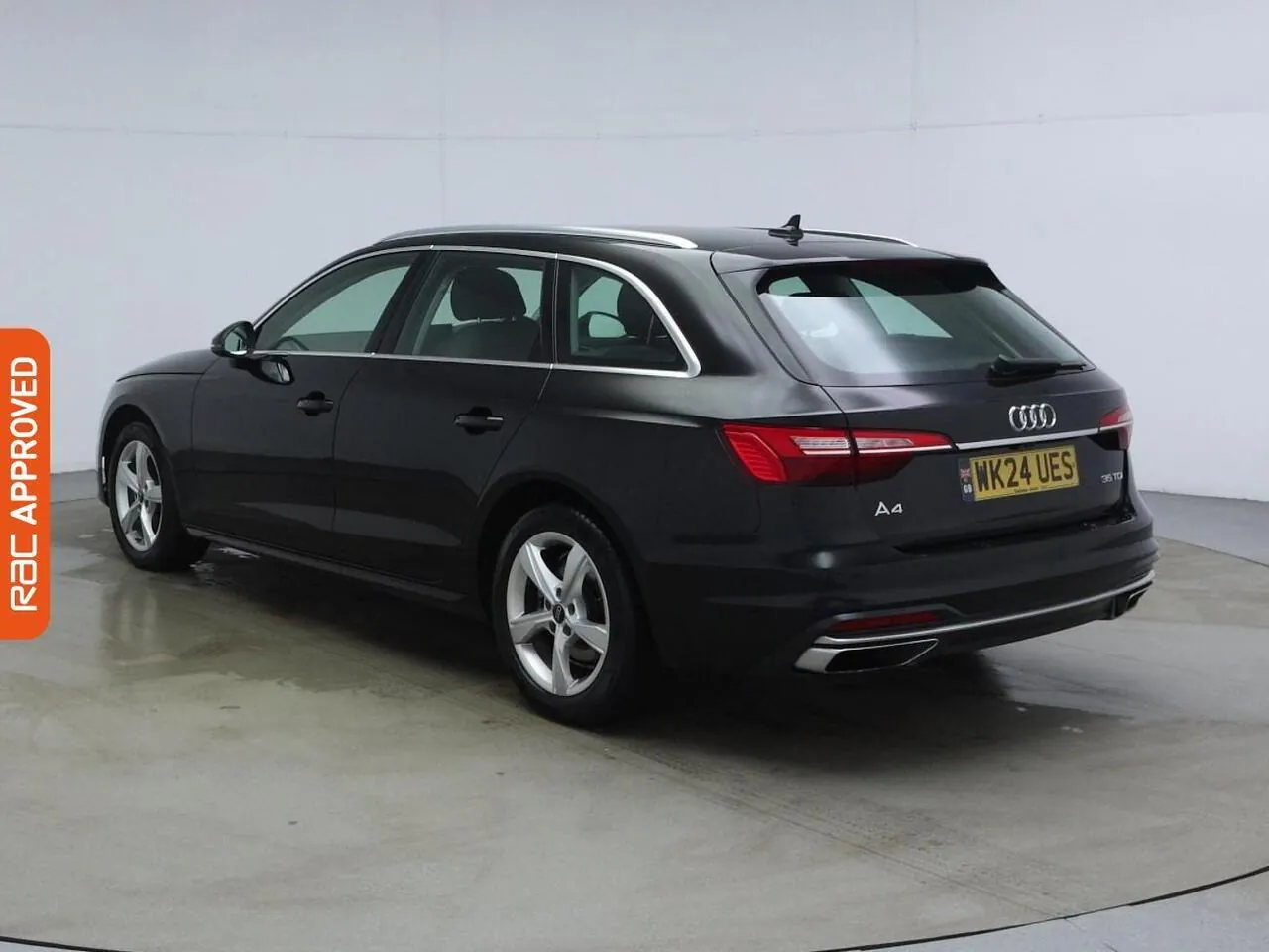 Audi A4 Avant 2024 photo 4